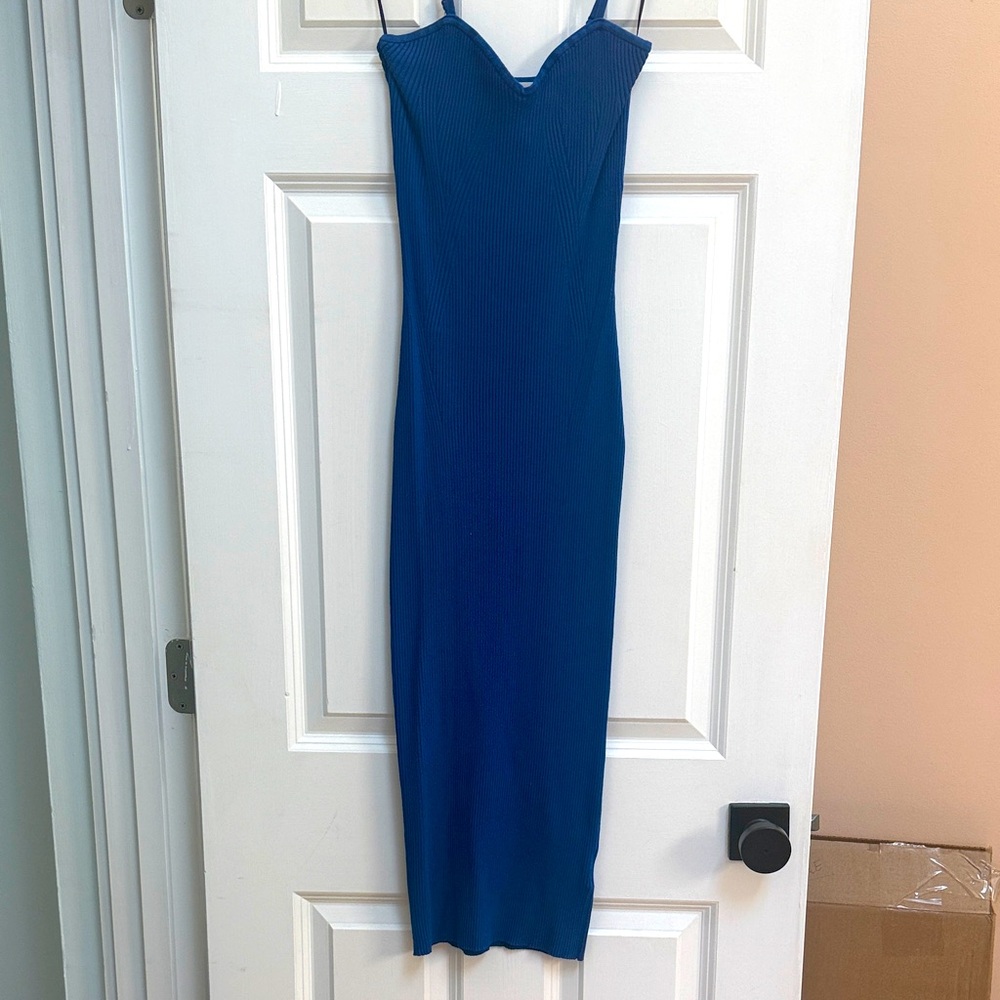 H&M blue ribbed midi dress